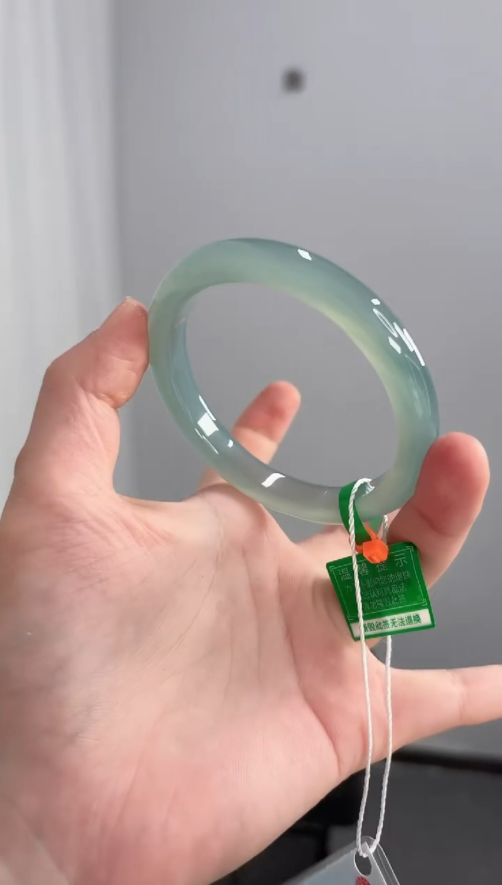 【闪购商品】玛瑙/玉髓手镯未镶嵌60圈