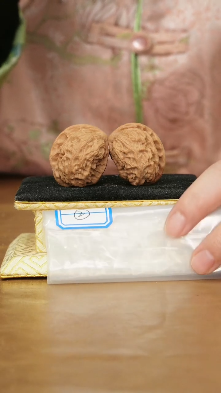 把件文玩核桃野狼异形