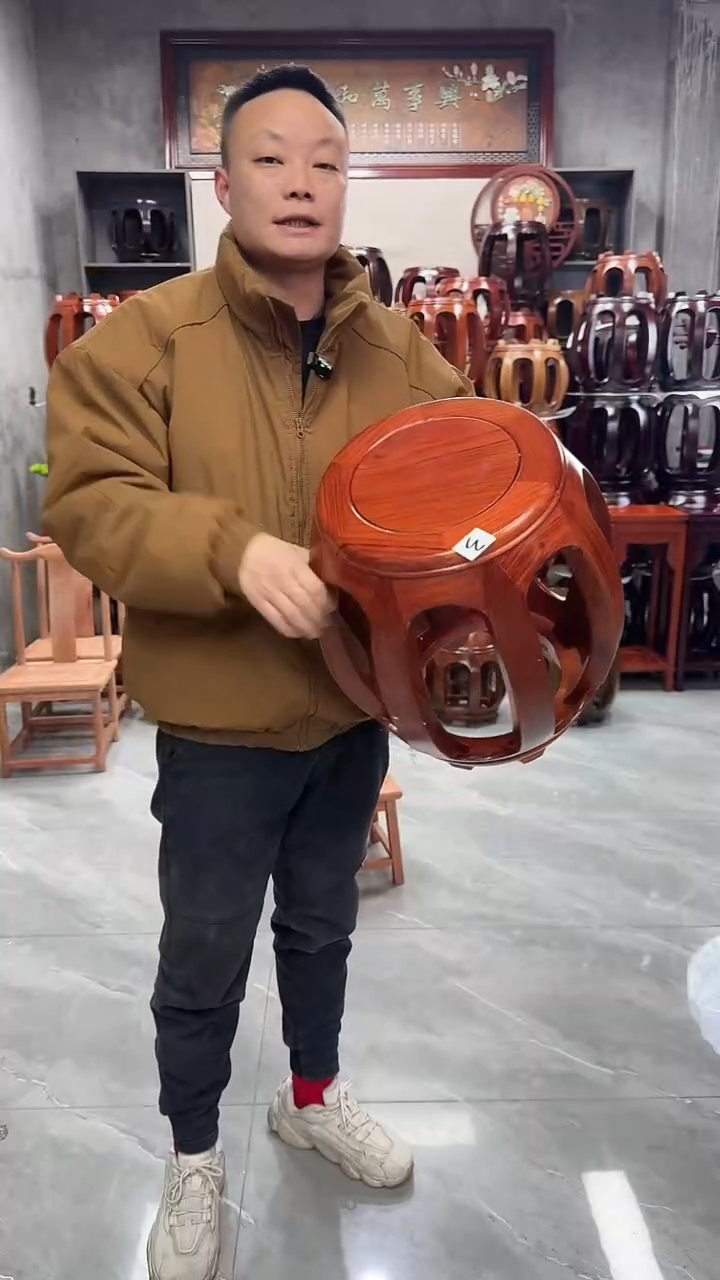 【闪购商品】花梨木类坐具【微瑕】花梨色大号鼓凳单个3号