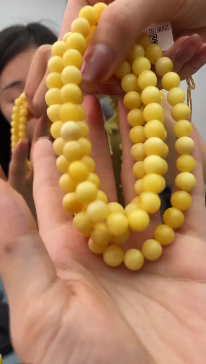 未镶嵌蜜蜡珠宝奇石048 8微瑕假一罚十多样性发其一