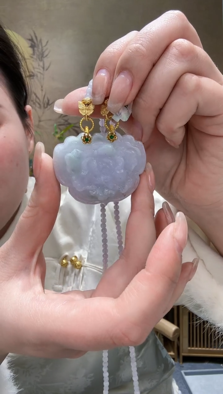 【闪购商品】翡翠颈饰未镶嵌吊坠