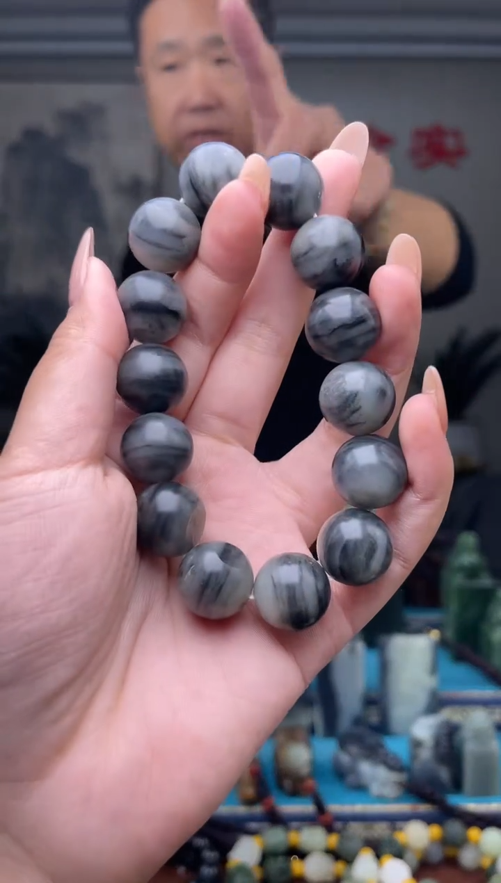 未镶嵌和田玉挂件1