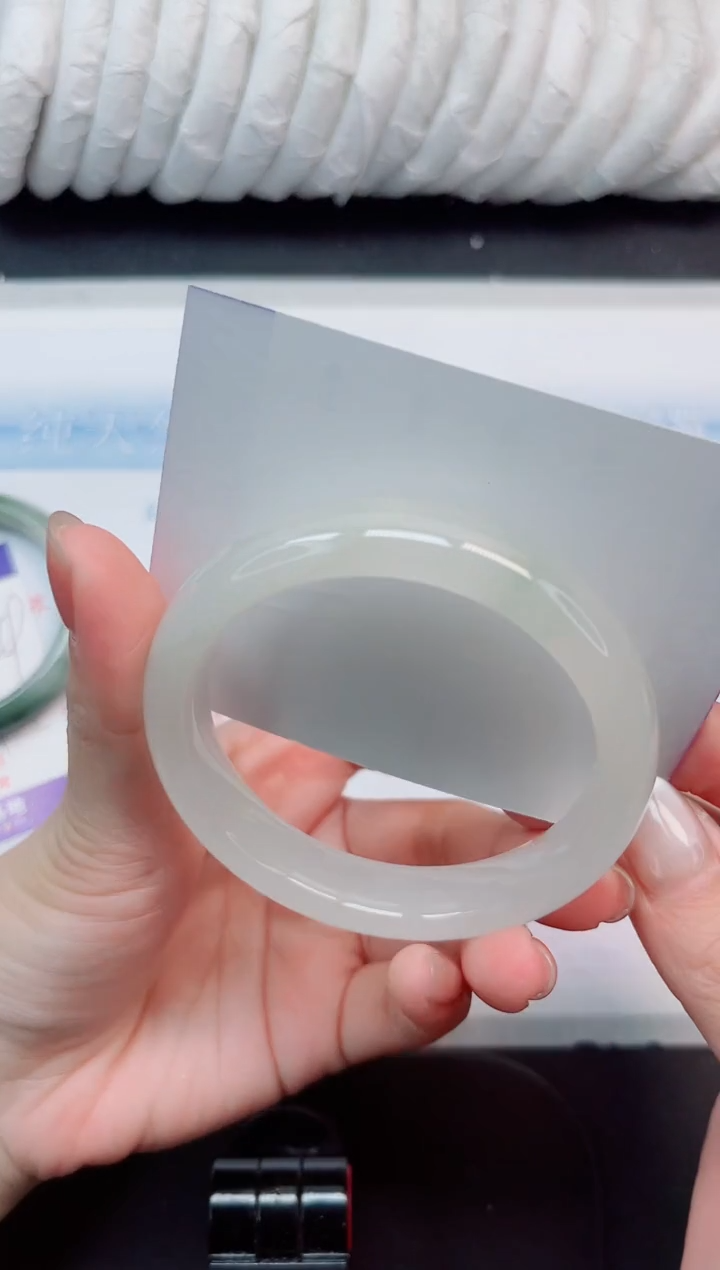 【闪购商品】石英质玉手镯未镶嵌371#56.1