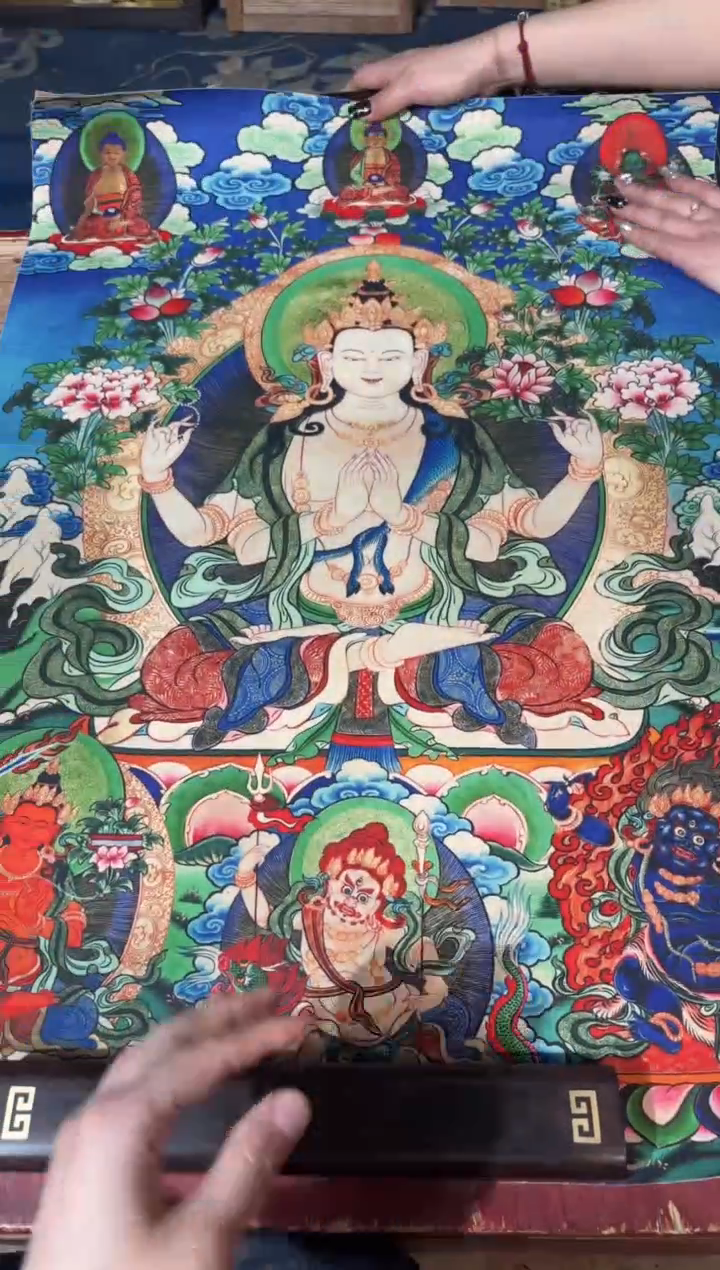 卷轴画龙妹的唐卡tk16