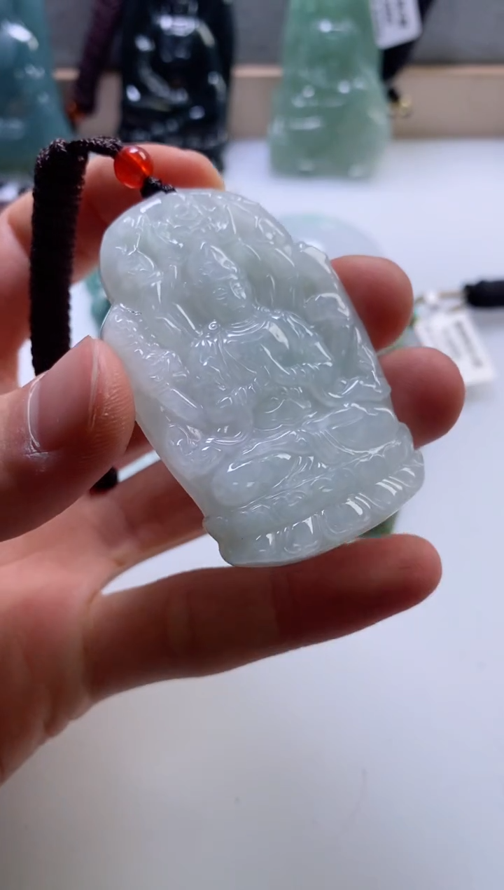 【闪购商品】翡翠挂件未镶嵌           