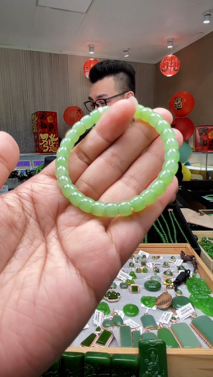 【闪购商品】和田玉（碧玉）手串未镶嵌浅苹果绿单圈