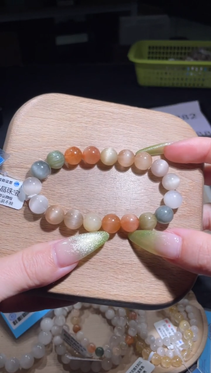 【闪购商品】水晶手链未镶嵌281号多性样发一T  10+