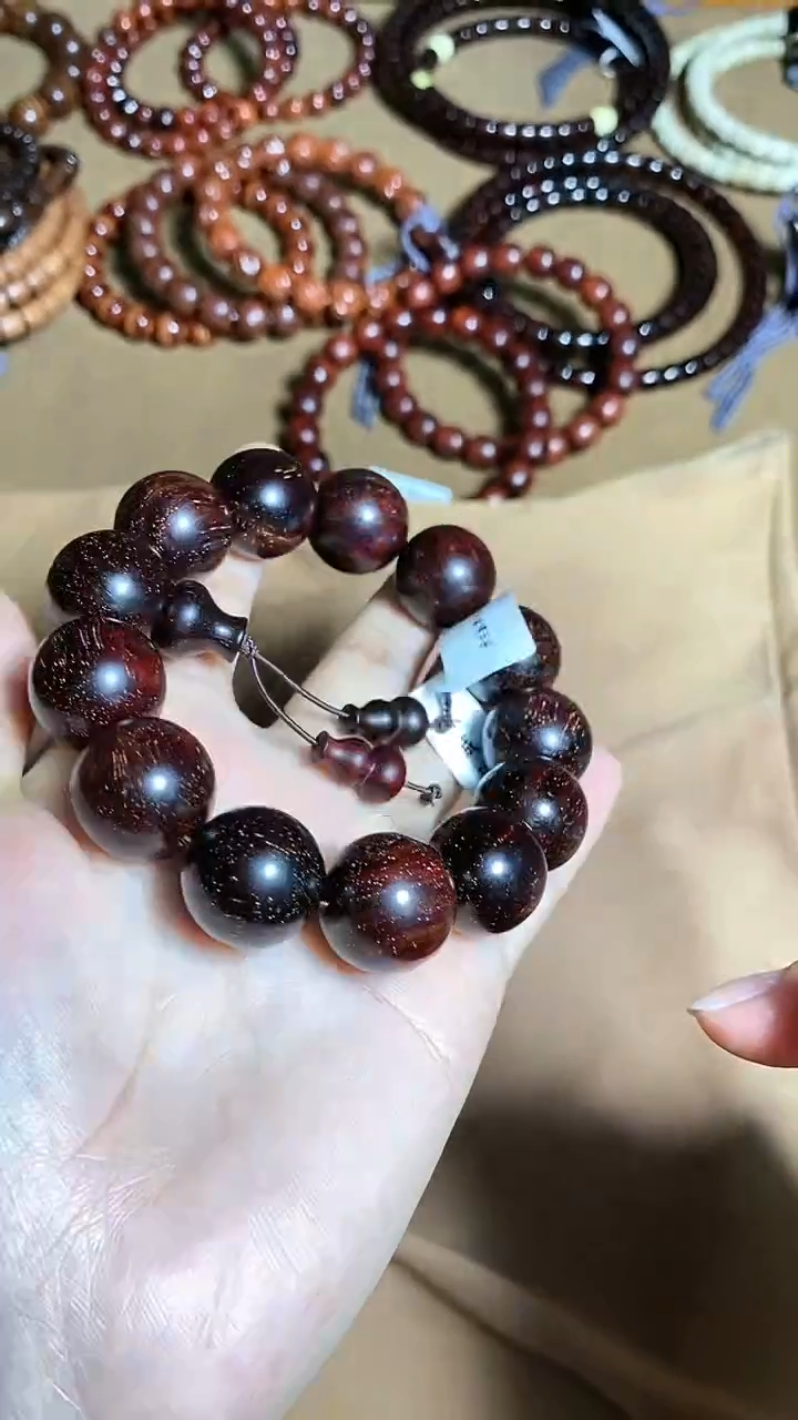 【闪购商品】檀香紫檀（小叶紫檀）1.8 金星