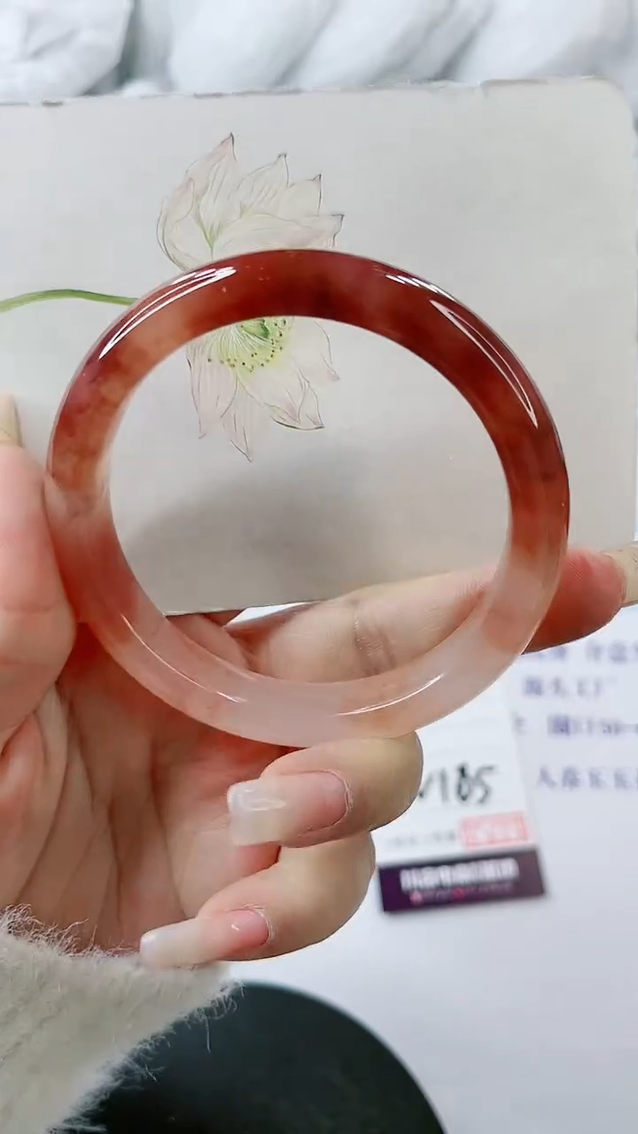 【闪购商品】石英质玉手镯合金多样性发货V185