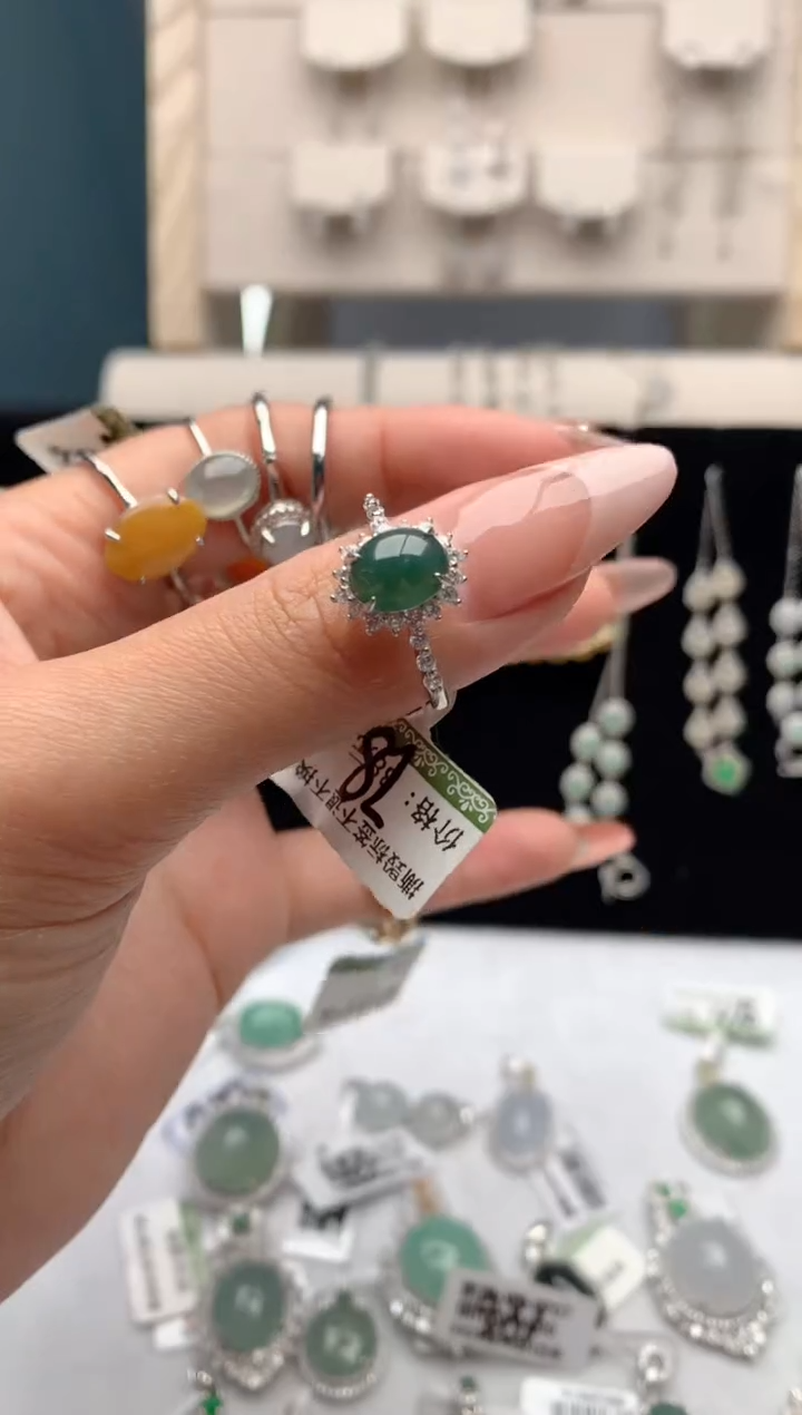 【闪购商品】翡翠戒指银S925镶嵌3号