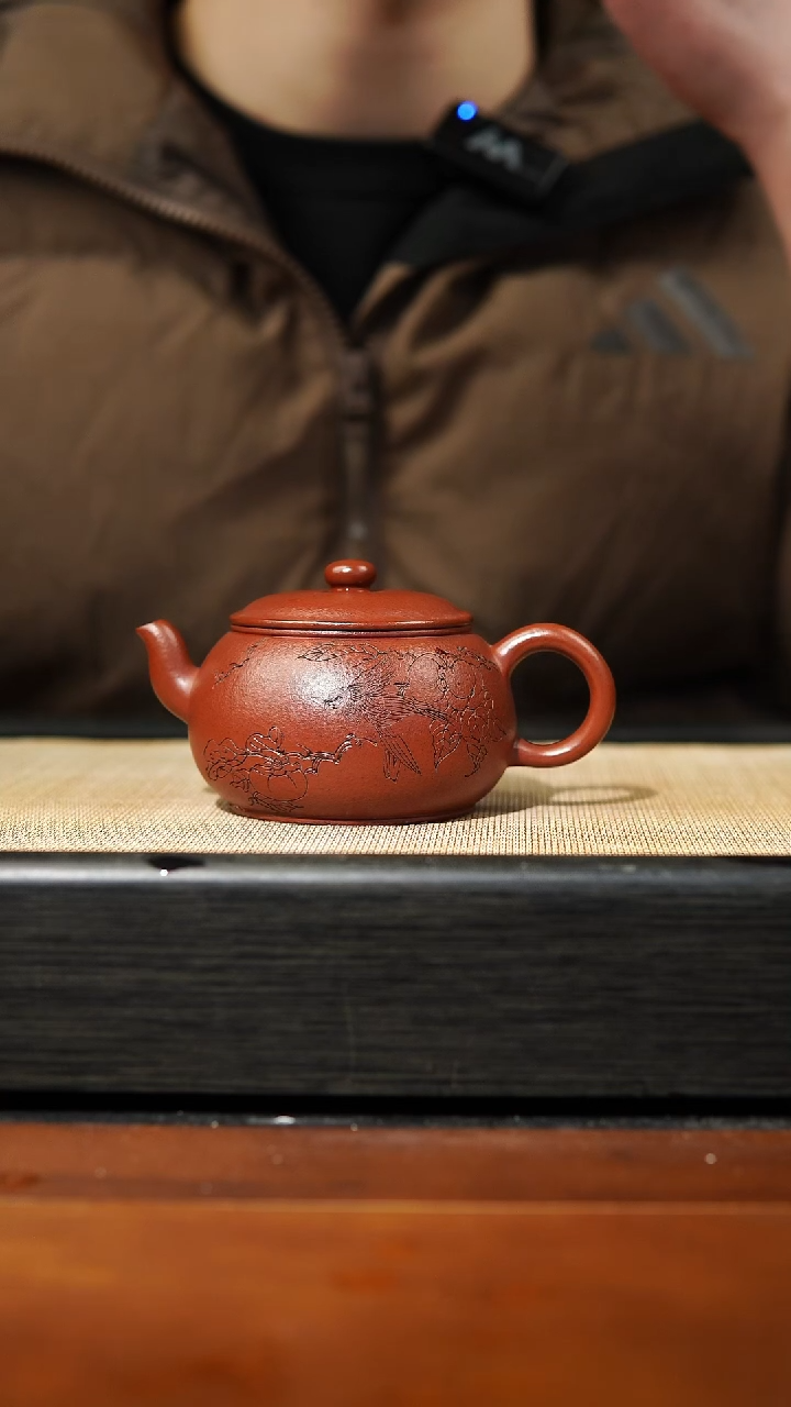 【闪购商品】紫砂茶壶铁砂朱泥宫灯，150cc