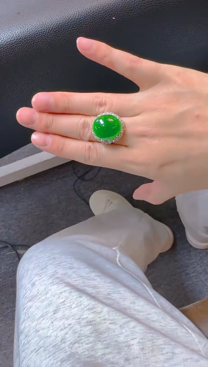 【闪购商品】翡翠戒指银S925镶嵌天然A货翡翠