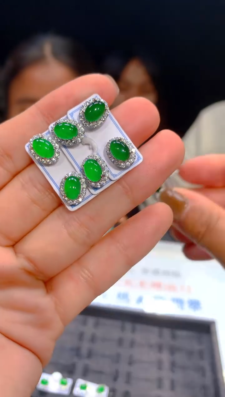 【闪购商品】定制翡翠未镶嵌11多样性发货（发其一）