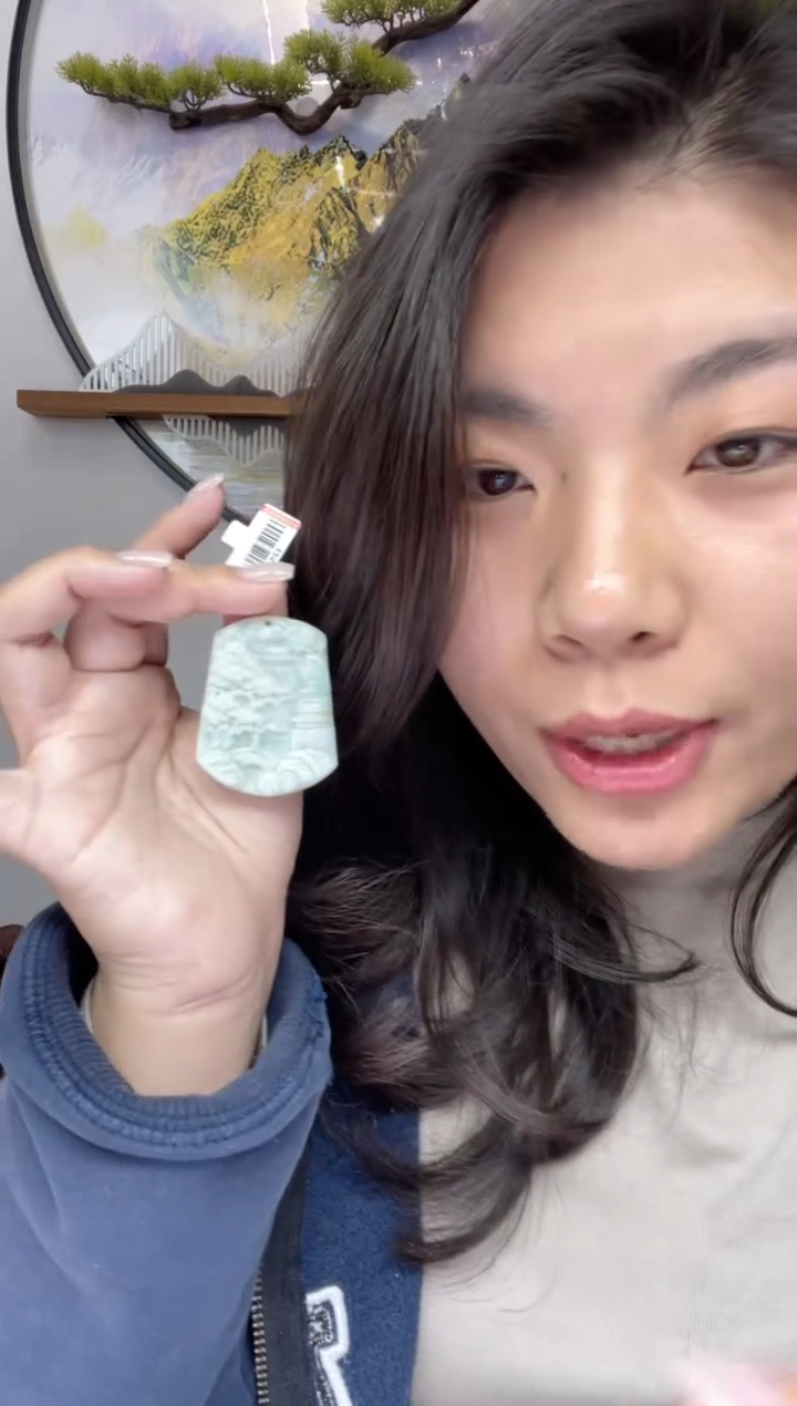 【闪购商品】翡翠吊坠(不含链)未镶嵌天然A货翡翠