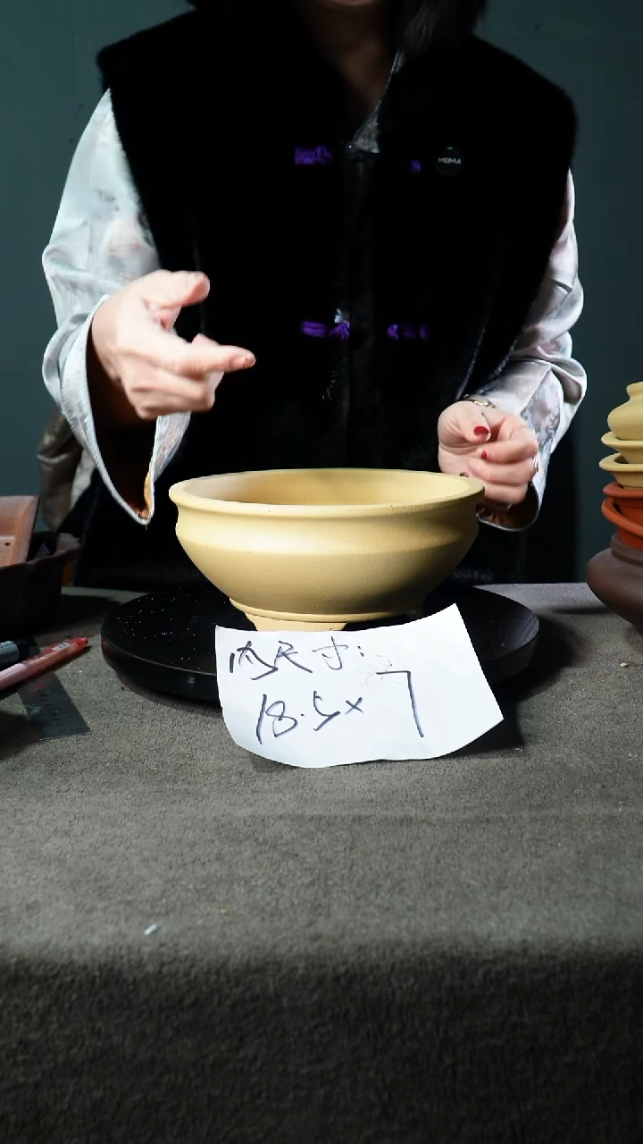 宜兴紫砂小花盆盆