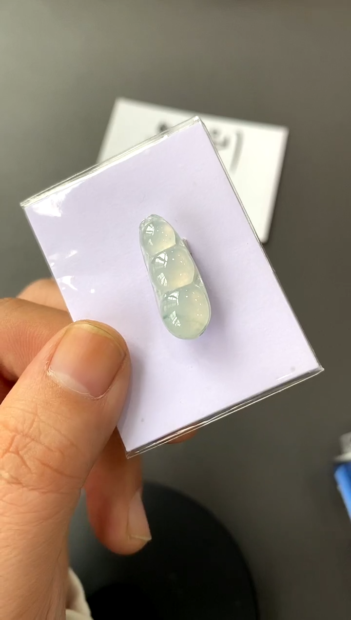 【闪购商品】定制翡翠18K金镶嵌豆子