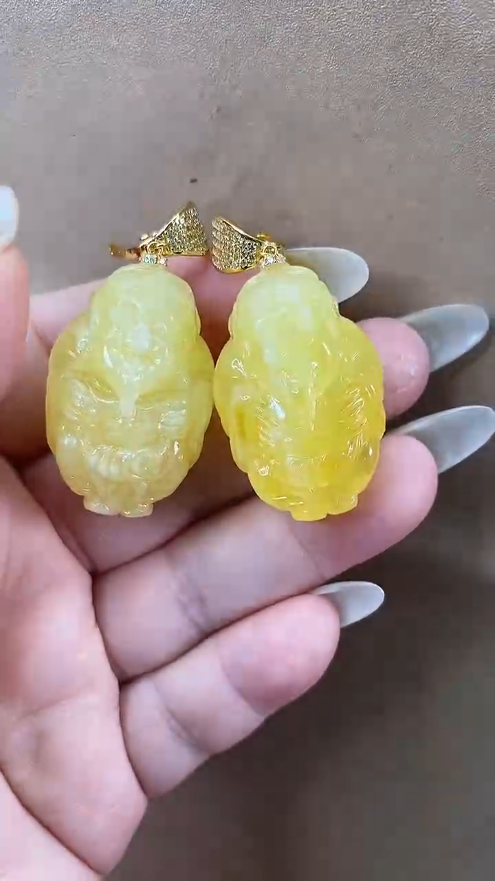 琥珀颈饰未镶嵌耳环
