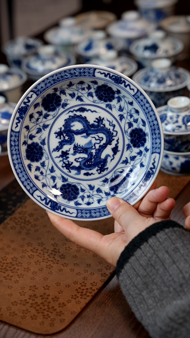 【闪购商品】缠枝花卉壶承111111111