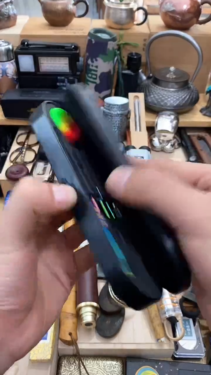 瓷片闪购商品   如图所示