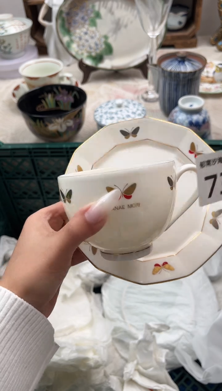 M****PL          737