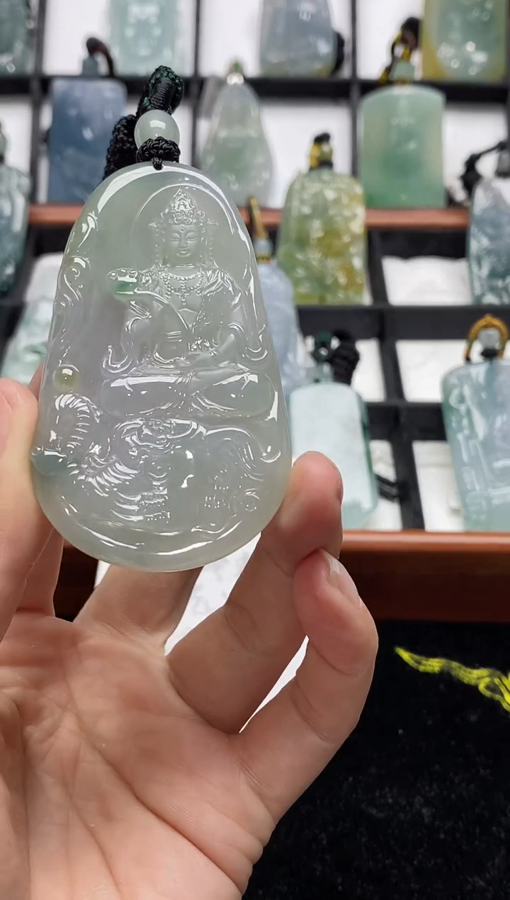 【闪购商品】翡翠颈饰未镶嵌缅甸天然翡翠