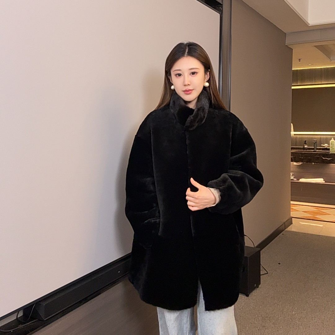 YY富家千金JL2675皮毛一体外套女水貂毛领中长款羊羔毛单排扣皮草