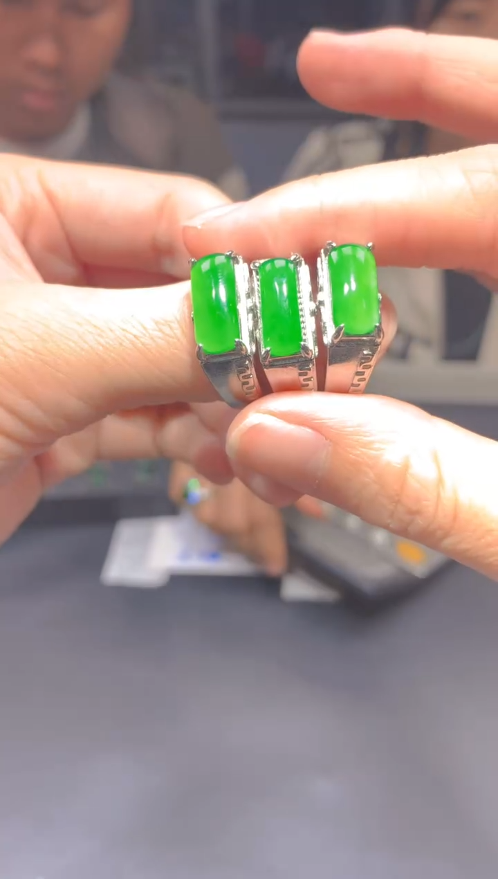 【闪购商品】定制翡翠未镶嵌37多样性发货(发其一）