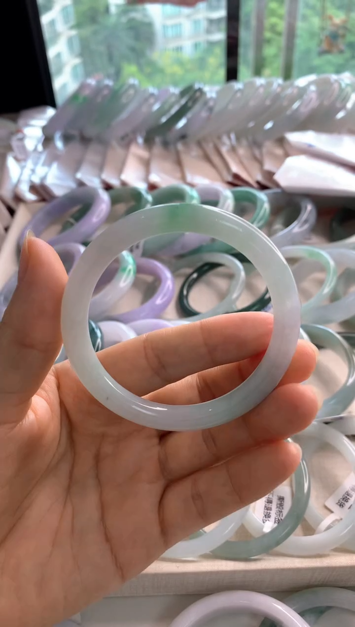 未镶嵌手镯翡翠55圆条