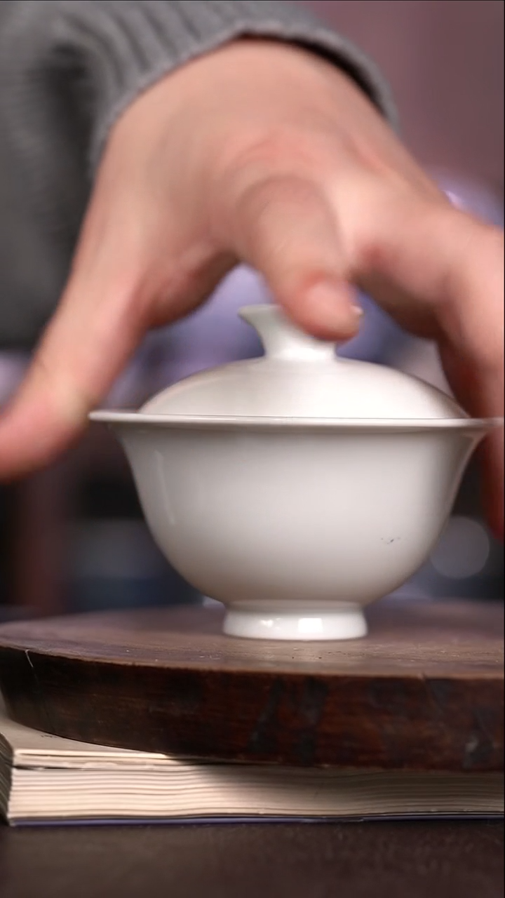 微瑕福利 现代瓷 瑕