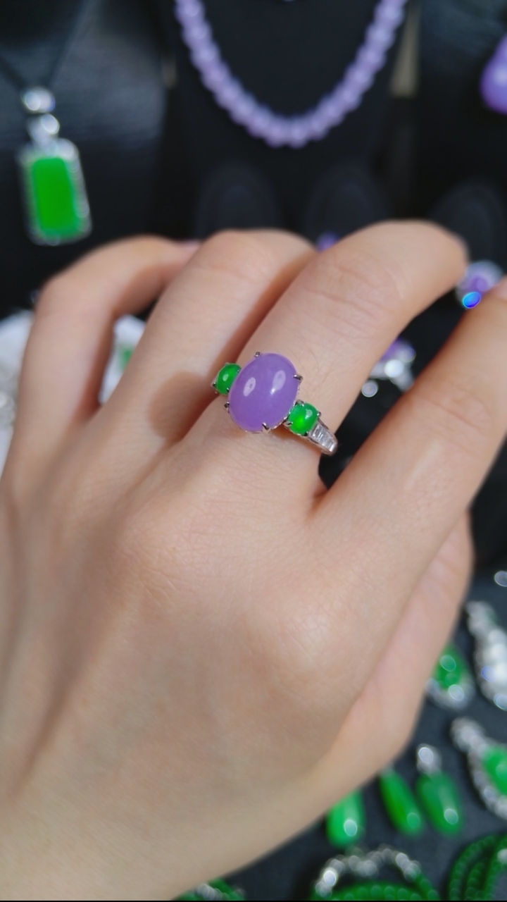 吊坠(不含链)18K金镶嵌翡翠蛋面戒指