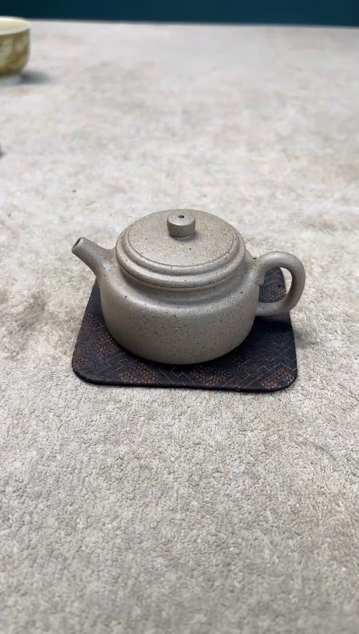 茶壶紫砂精工半手紫砂壶120cc德中