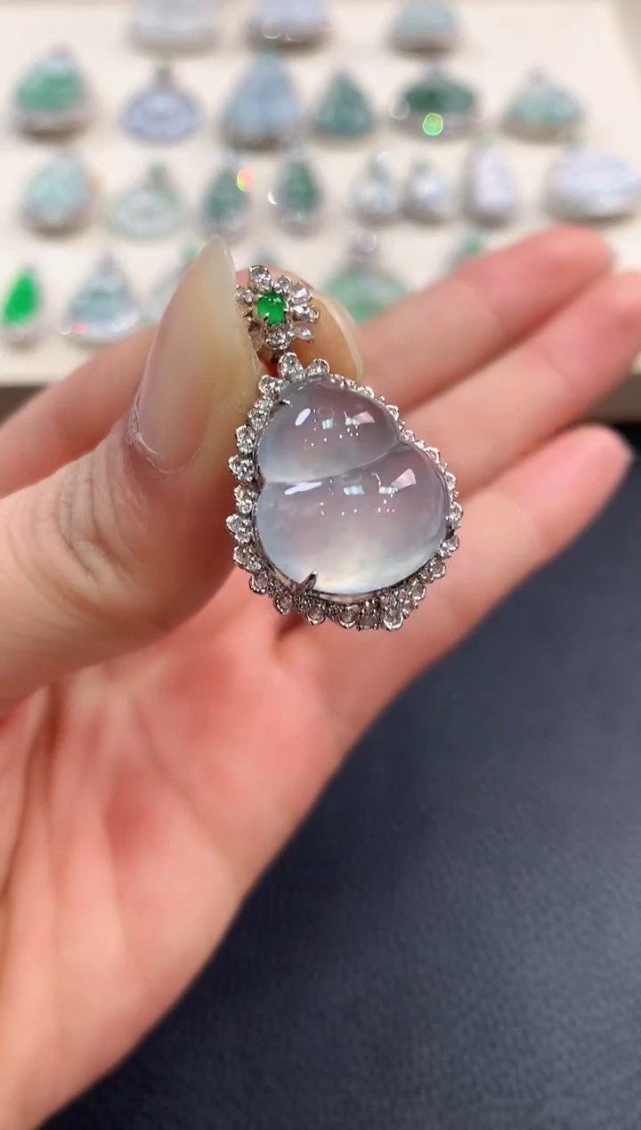 【闪购商品】翡翠吊坠(不含链)18K金镶嵌b112       