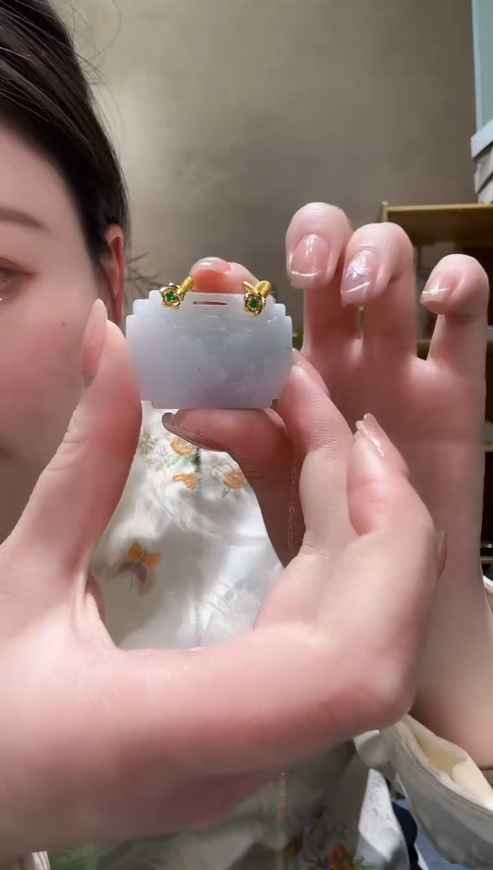 【闪购商品】翡翠颈饰未镶嵌吊坠