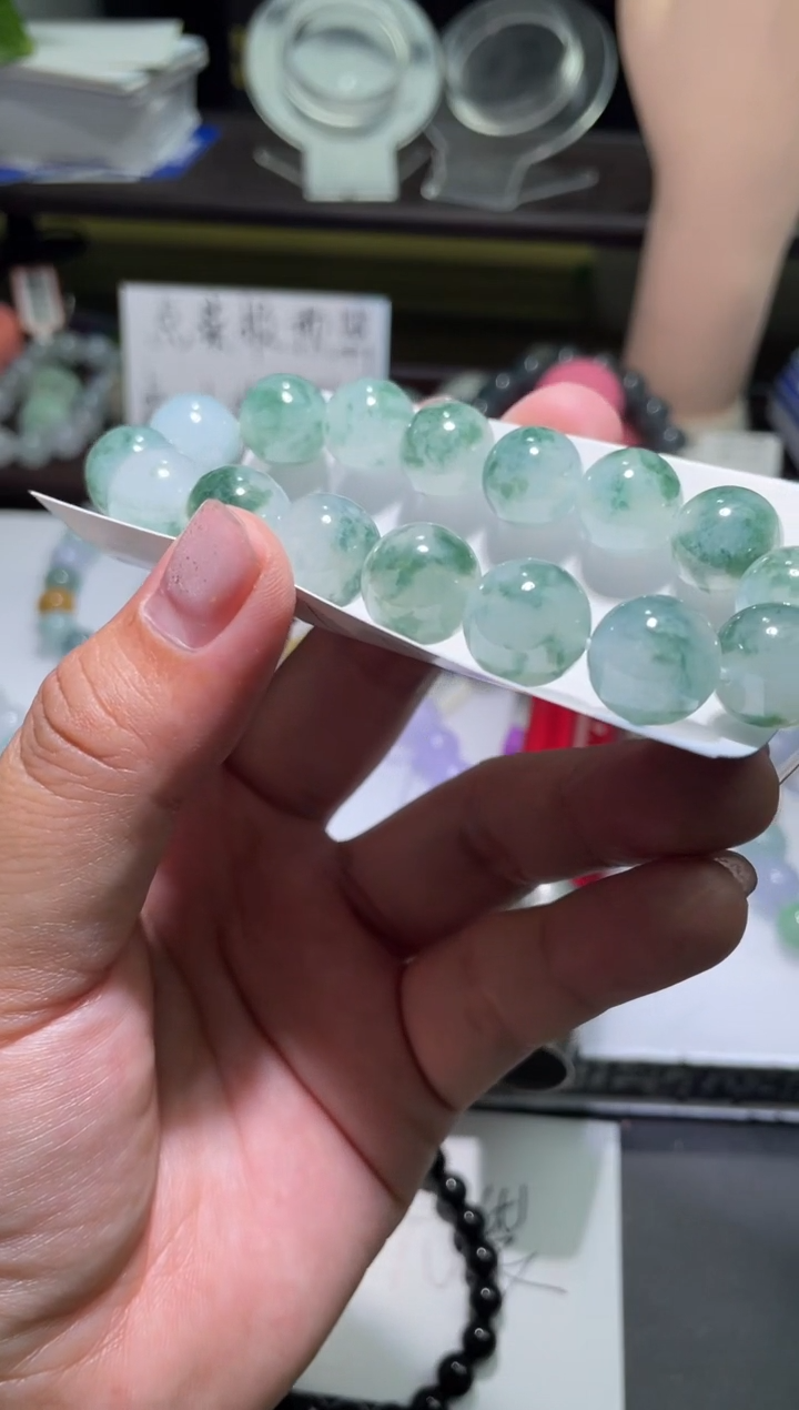 【闪购商品】定制翡翠未镶嵌翡翠