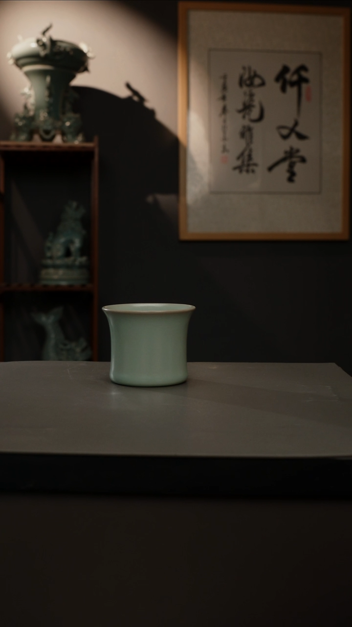 【闪购商品】杯原产地原矿  束腰杯