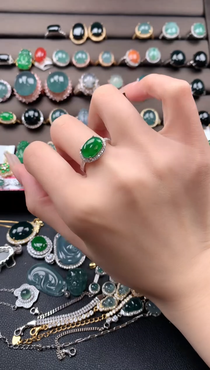 【闪购商品】翡翠戒指银S925镶嵌13131