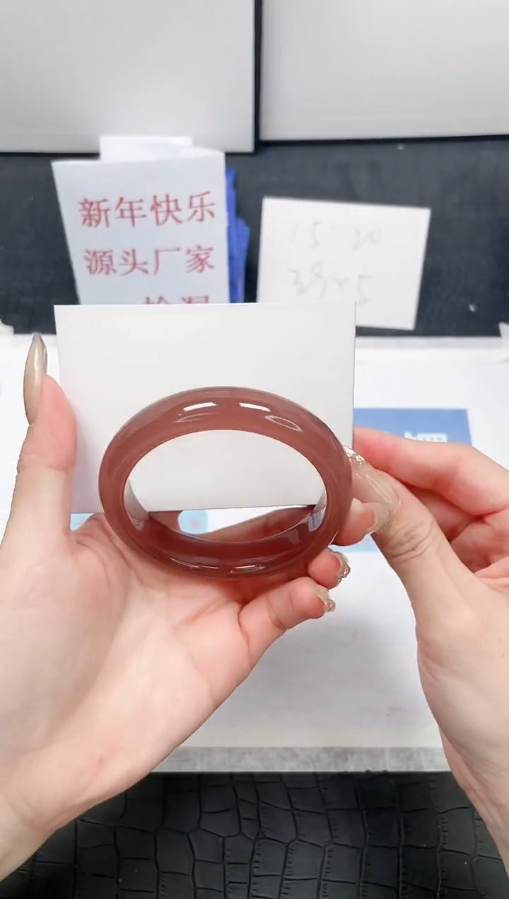 【闪购商品】石英质玉手镯未镶嵌Y8-58