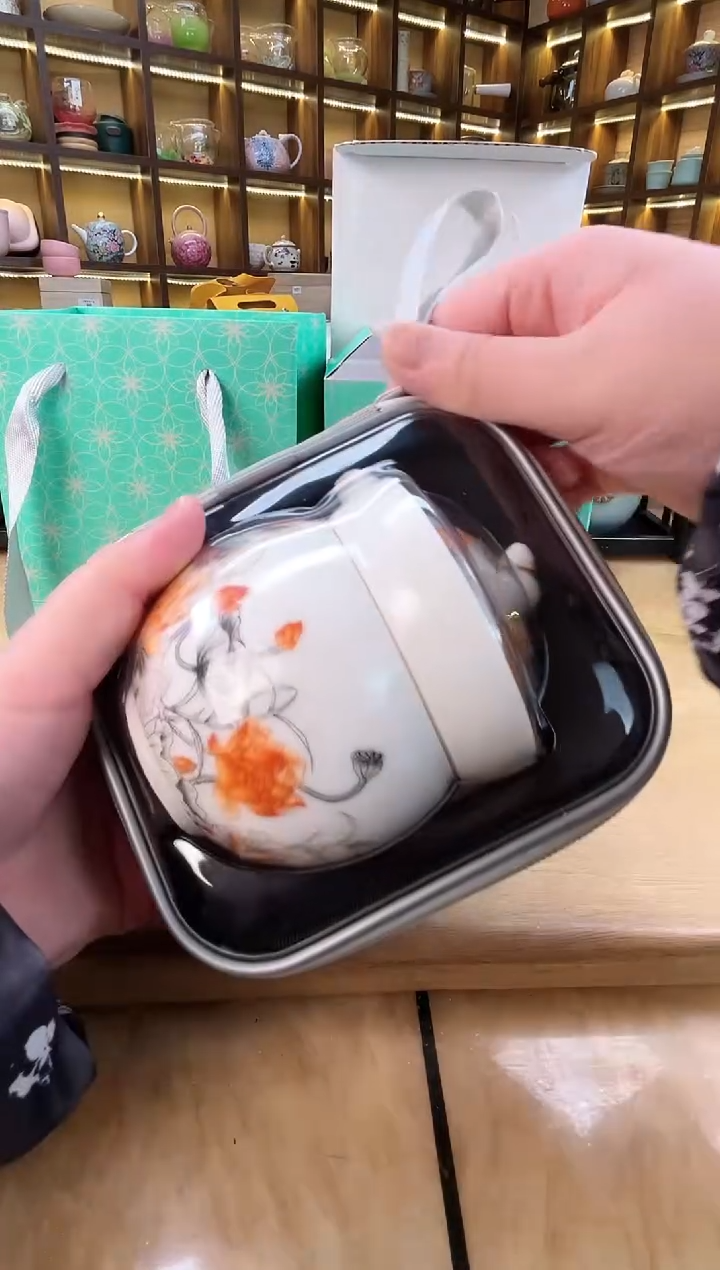 【闪购商品】瓷理陶里 水墨金莲旅行套装