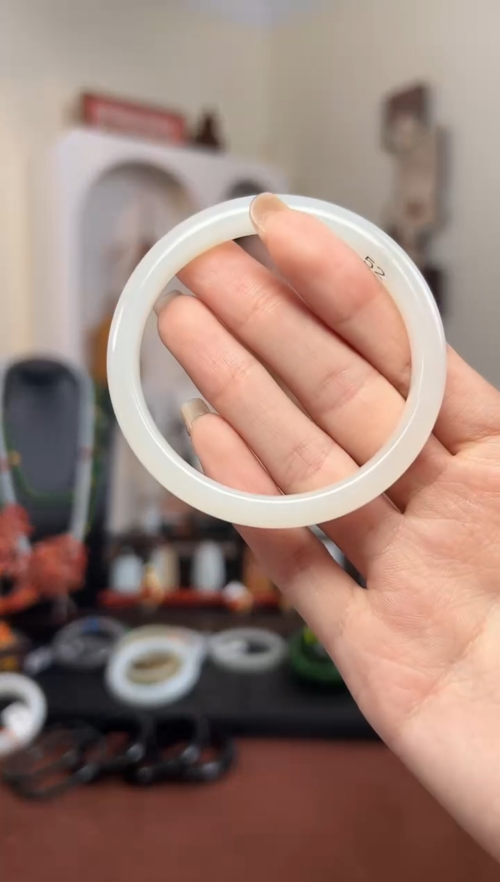 【闪购商品】和田玉手镯未镶嵌S30- 52mm 