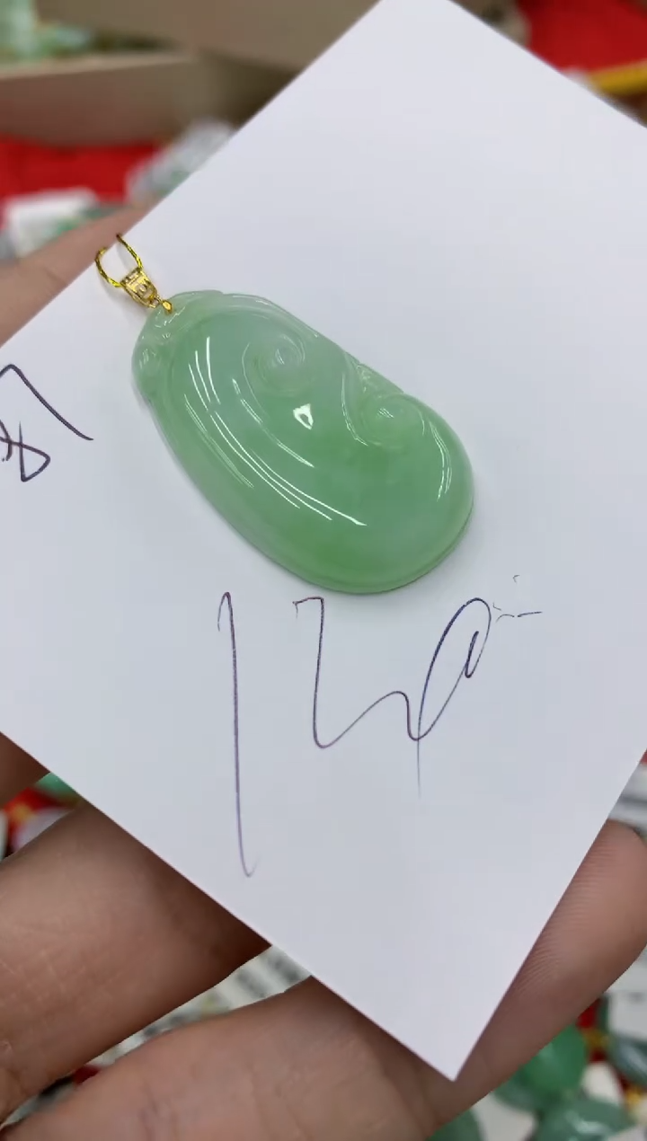 翡翠18K金镶嵌颈饰号链接111111