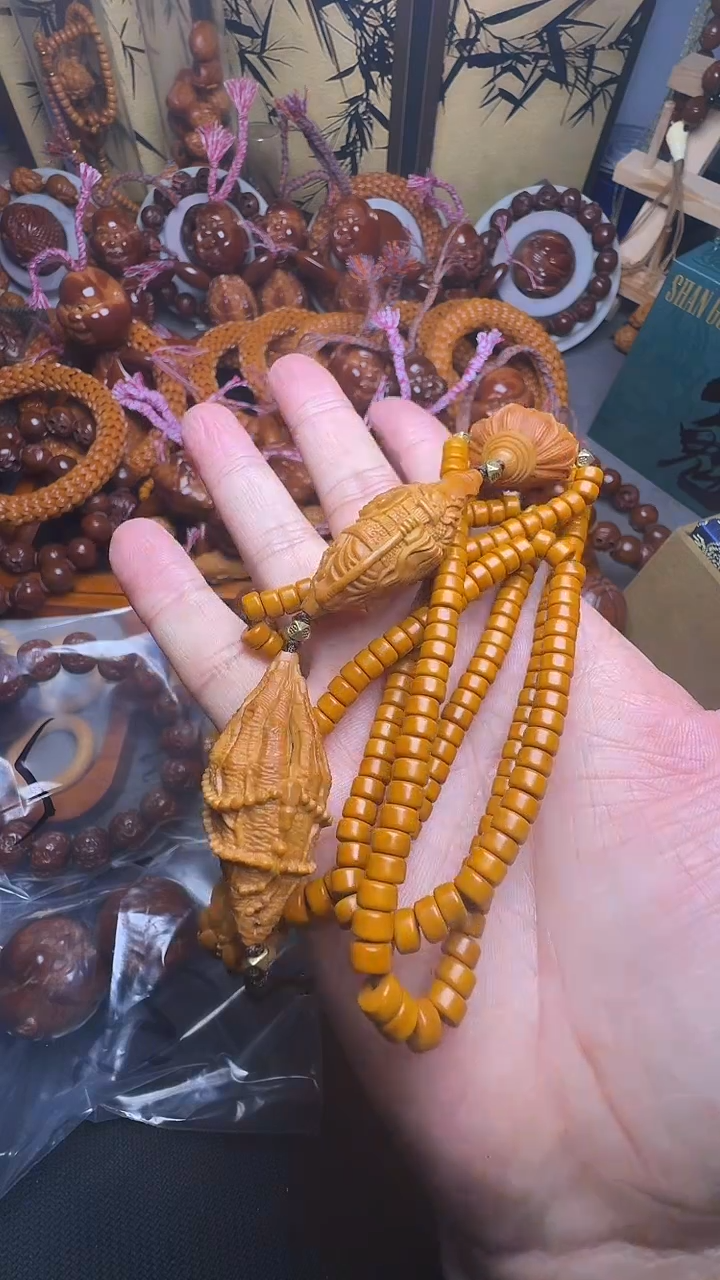 手串橄榄核黄*杰关公脖挂