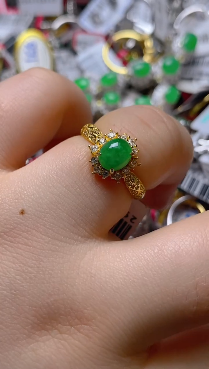 银S925镶嵌戒指翡翠百内无证书