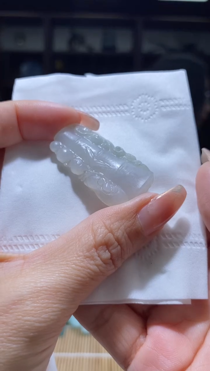 未镶嵌定制翡翠翡翠0103010