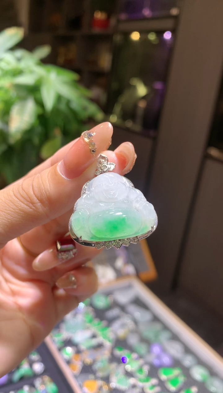 【闪购商品】翡翠吊坠(不含链)18K金镶嵌佛公