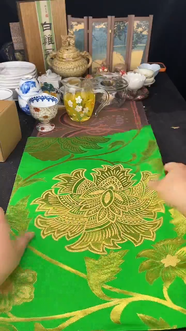 瓷片雪****音散瓷默认微瑕，看清尺寸品相再拍