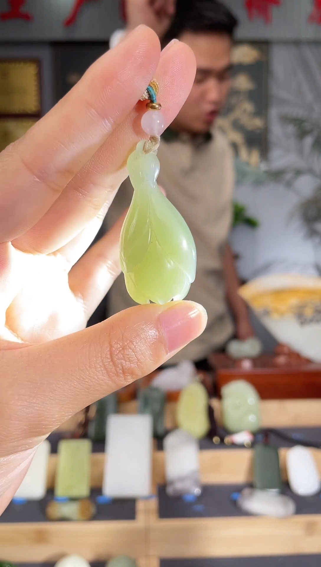 和田玉未镶嵌颈饰1