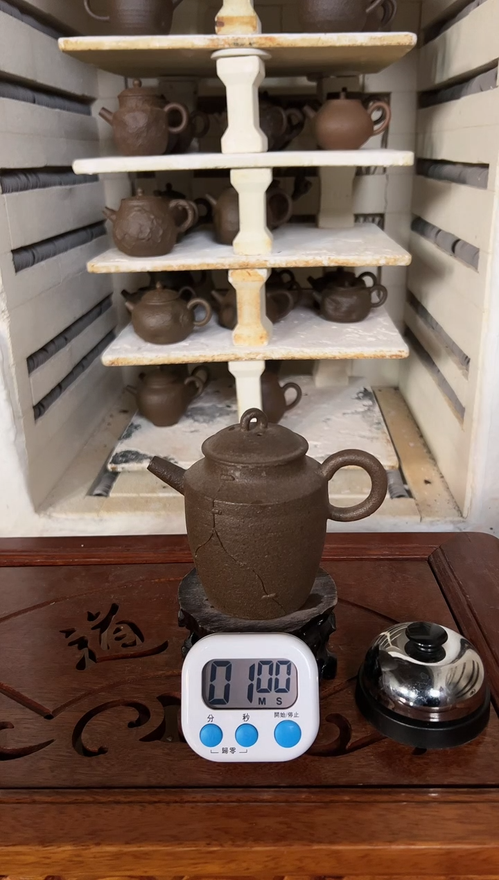 【闪购商品】冰碛岩陶制手工壶