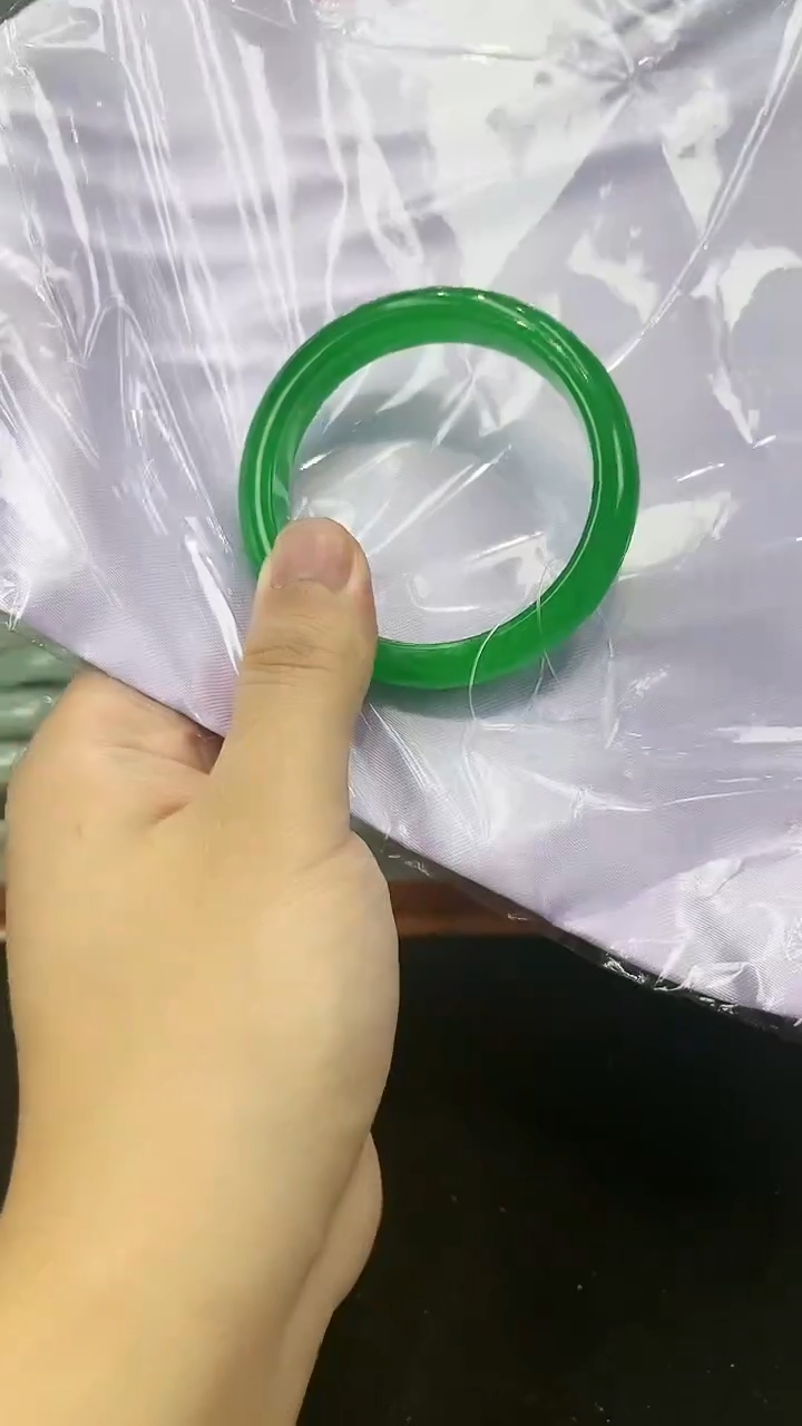 【闪购商品】砖雕s15 冰阳绿正圈手镯 圈口53-60