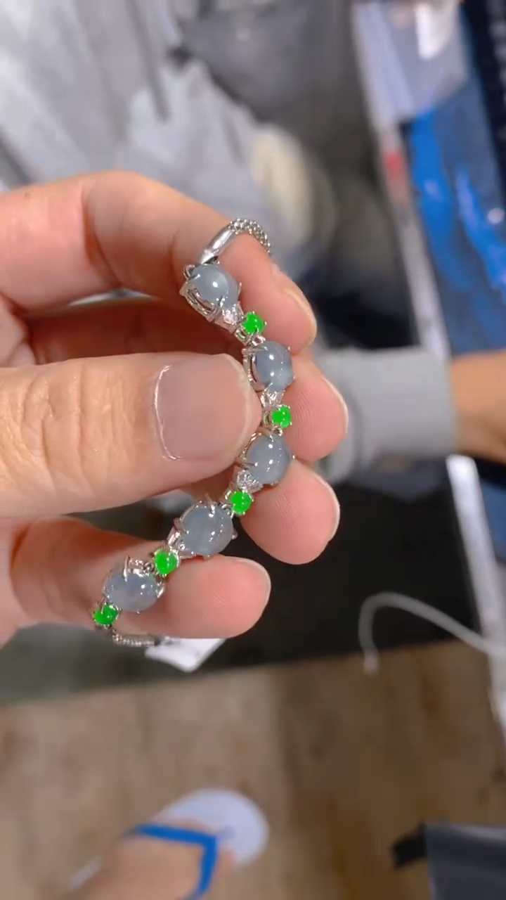 【闪购商品】翡翠手链未镶嵌0347097301多样性发一