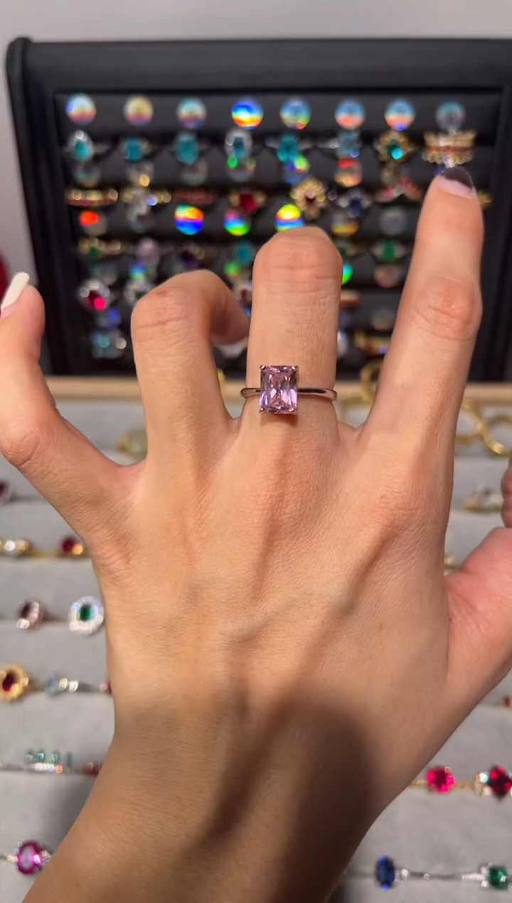 【闪购商品】方柱石开口戒银S925镶嵌0000